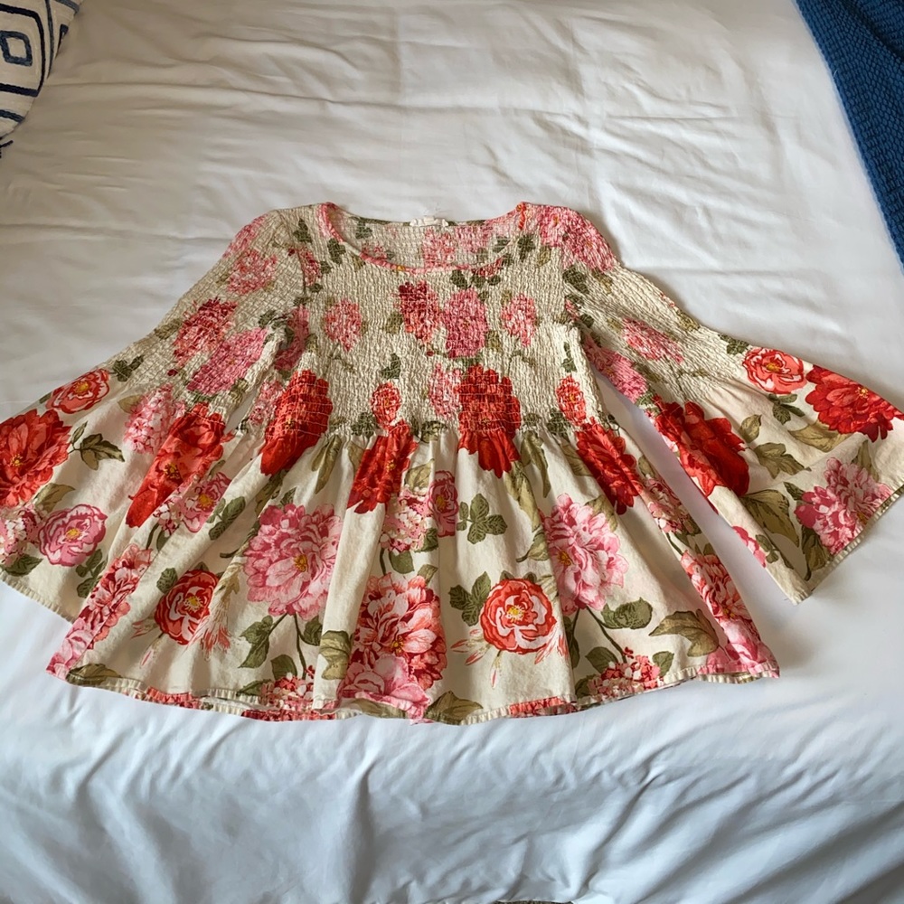 🌺CUTE 🌺FLORAL SHIRT